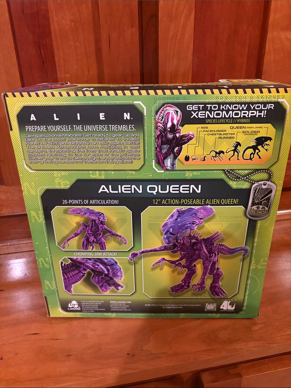 Alien Queen Poseable Action Creature - Walmart Purple Figure - Picture 4 of 6